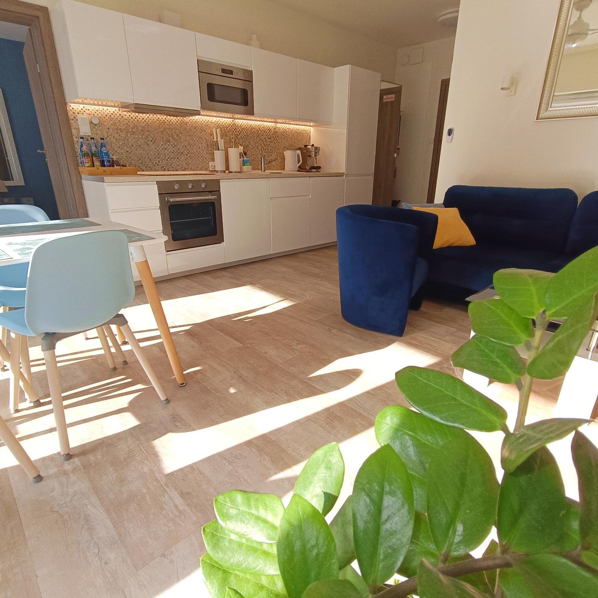 Apartamenty Relaks & Spa Piec Morz Сяноженти Екстериор снимка